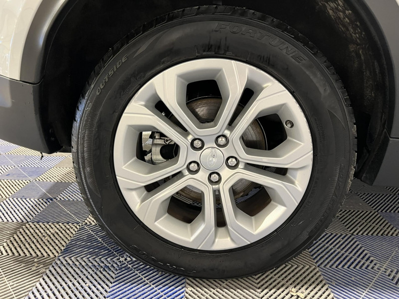 Photo 21 de l'offre de LAND-ROVER DISCOVERY SPORT  2.0 D180 - BVA  S à 22990€ chez VL Auto