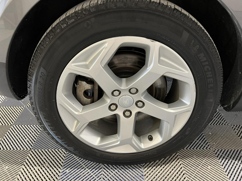 Photo 19 de l'offre de LAND-ROVER RANGE ROVER SPORT P400e PHEV 2.0L 404ch SE Dynamic à 34990€ chez VL Auto