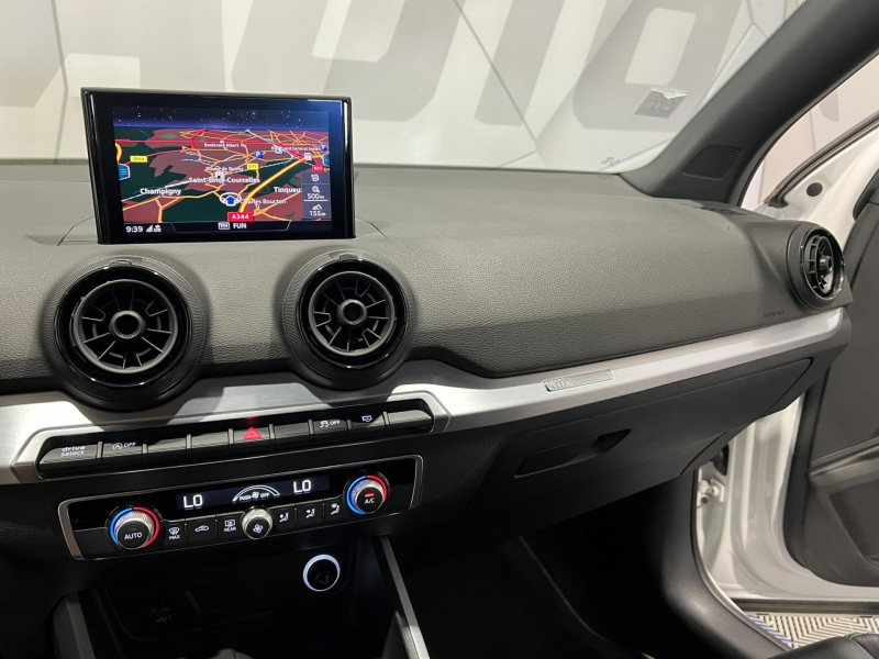 Photo 11 de l'offre de AUDI Q2  1.4 TFSI COD 150 ch BVM6 S Line à 21990€ chez VL Auto