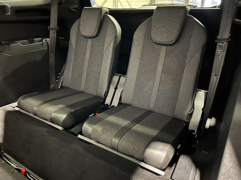 Photo 10 de l'offre de PEUGEOT 5008  2.0 BlueHDi 150ch S&S BVM6 GT Line 7 Places à 17990€ chez VL Auto