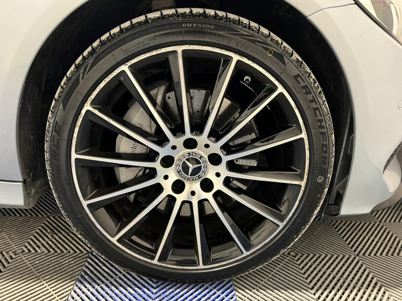 Photo 17 de l'offre de MERCEDES-BENZ Classe C Break 300 9G-Tronic Sportline à 24990€ chez VL Auto