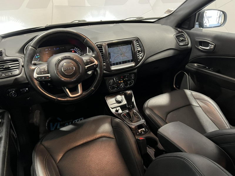 Photo 10 de l'offre de JEEP COMPASS 1.3 PHEV T4 240 ch 4xe eAWD S à 21490€ chez VL Auto