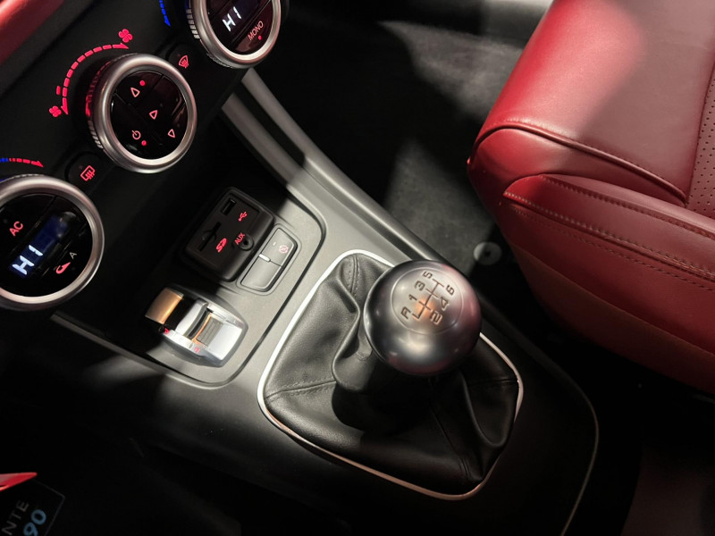 Photo 13 de l'offre de ALFA ROMEO GIULIETTA 1.4 TJet 120 ch S&S Super à 9490€ chez VL Auto