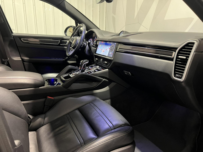 Photo 8 de l'offre de PORSCHE CAYENNE E-Hybrid 3.0 V6 462 ch Tiptronic BVA S à 54990€ chez VL Auto