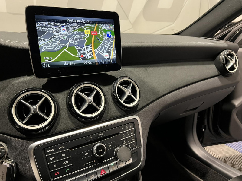 Photo 12 de l'offre de MERCEDES-BENZ CLASSE A 250 7G-DCT WhiteArt Edition à 22990€ chez VL Auto