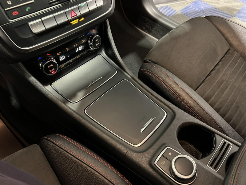 Photo 13 de l'offre de MERCEDES-BENZ CLA SHOOTING BRAKE 180 7-G DCT Fascination à 19990€ chez VL Auto