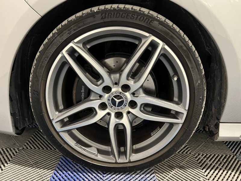 Photo 20 de l'offre de MERCEDES-BENZ CLA SHOOTING BRAKE 180 7-G DCT Fascination à 19990€ chez VL Auto