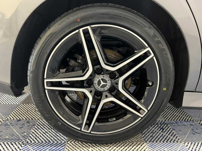 Photo 18 de l'offre de MERCEDES-BENZ CLA SHOOTING BRAKE 220 d 8G-DCT AMG Line à 29990€ chez VL Auto