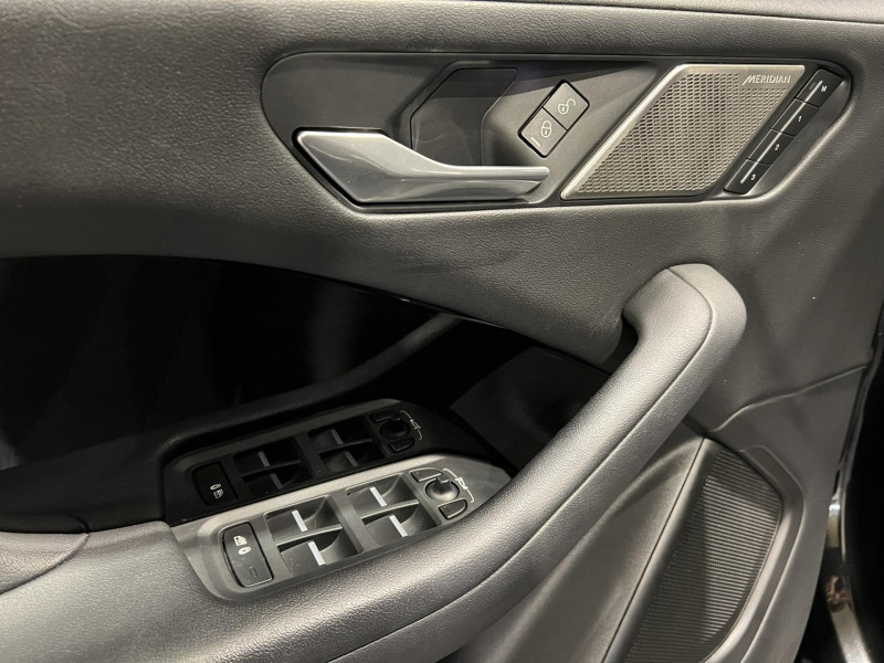 Photo 22 de l'offre de JAGUAR I-PACE AWD 90kWh SE à 23990€ chez VL Auto