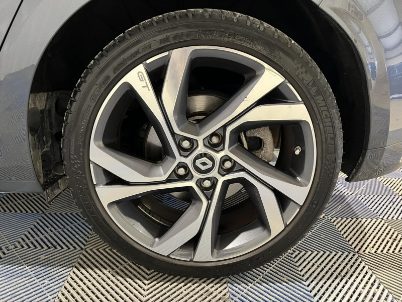 Photo 19 de l'offre de RENAULT MEGANE  IV Berline TCe 205 Energy EDC GT à 18490€ chez VL Auto