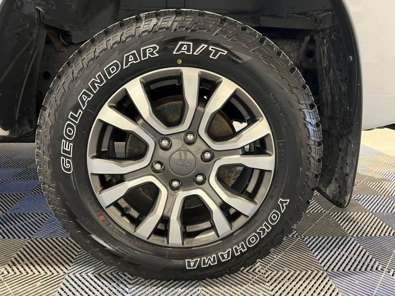 Photo 19 de l'offre de FORD RANGER Double Cabine 3.2 TDCi 200 4X4 BVA6 WILDTRAK à 30990€ chez VL Auto