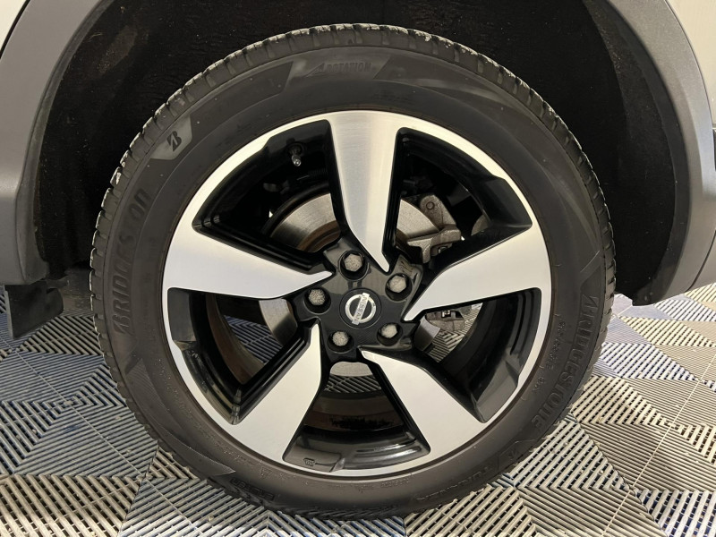 Photo 19 de l'offre de NISSAN QASHQAI 1.6 dCi 130 N-Connecta à 12990€ chez VL Auto