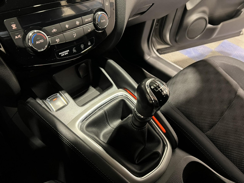 Photo 13 de l'offre de NISSAN QASHQAI 1.6 dCi 130 N-Connecta à 12990€ chez VL Auto