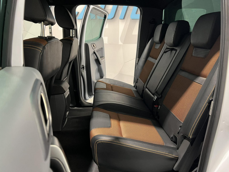 Photo 9 de l'offre de FORD RANGER Double Cabine 3.2 TDCi 200 4X4 BVA6 WILDTRAK à 30990€ chez VL Auto