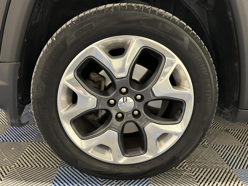 Photo 20 de l'offre de JEEP COMPASS 1.4 I MultiAir II 140 ch BVM6 Limited à 17490€ chez VL Auto