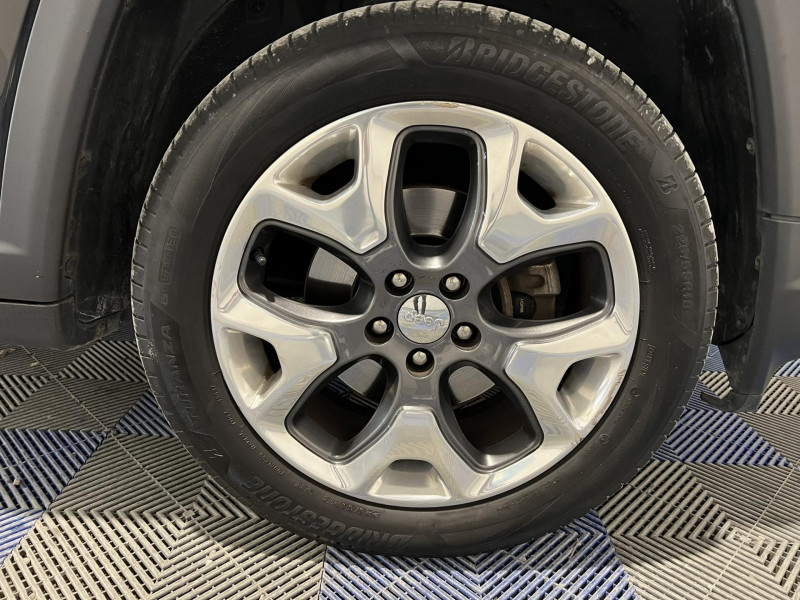 Photo 17 de l'offre de JEEP COMPASS 1.4 I MultiAir II 140 ch BVM6 Limited à 17490€ chez VL Auto