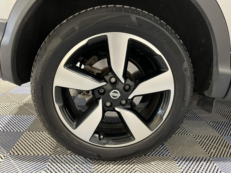 Photo 18 de l'offre de NISSAN QASHQAI 1.6 dCi 130 N-Connecta à 12990€ chez VL Auto