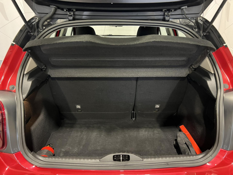 Photo 10 de l'offre de CITROEN C3  BlueHDi 100 S&S BVM5 Shine à 9490€ chez VL Auto