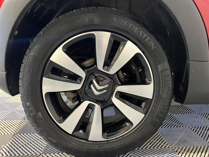 Photo 16 de l'offre de CITROEN C3  BlueHDi 100 S&S BVM5 Shine à 9490€ chez VL Auto