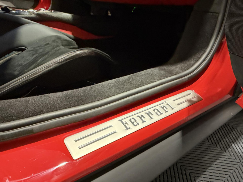 Photo 22 de l'offre de FERRARI 296 GTB  3.0 Turbo V6 Hybride 830 ch à 269990€ chez VL Auto