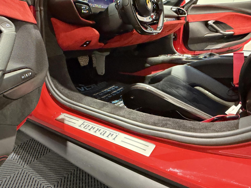 Photo 10 de l'offre de FERRARI 296 GTB  3.0 Turbo V6 Hybride 830 ch à 269990€ chez VL Auto