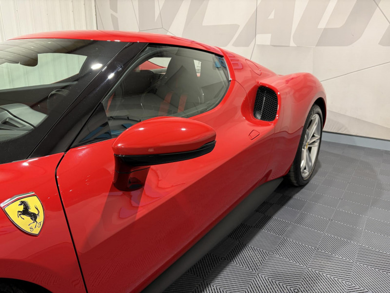 Photo 9 de l'offre de FERRARI 296 GTB  3.0 Turbo V6 Hybride 830 ch à 269990€ chez VL Auto