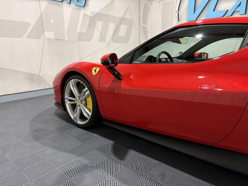 Photo 6 de l'offre de FERRARI 296 GTB  3.0 Turbo V6 Hybride 830 ch à 269990€ chez VL Auto