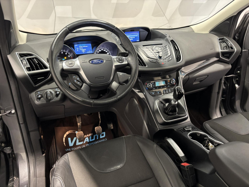 Photo 12 de l'offre de FORD KUGA 1.5 EcoBoost 150 S&S 4x2 BVM6 Titanium à 13490€ chez VL Auto