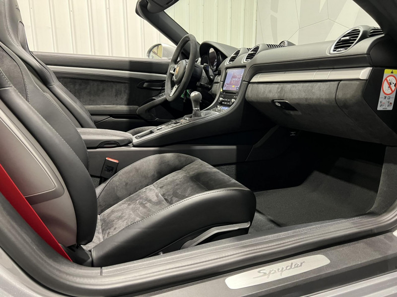 Photo 32 de l'offre de PORSCHE 718 Spyder 4.0i 420 ch à 114990€ chez VL Auto