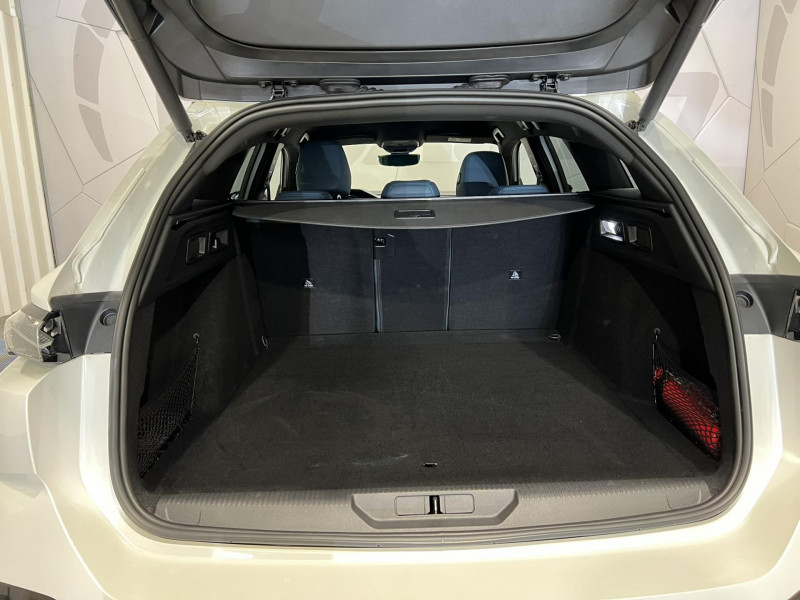 Photo 10 de l'offre de PEUGEOT 308 SW  PHEV 180 e-EAT8 GT à 21990€ chez VL Auto