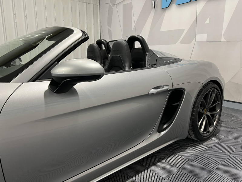 Photo 40 de l'offre de PORSCHE 718 Spyder 4.0i 420 ch à 114990€ chez VL Auto
