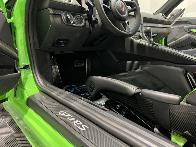 Photo 10 de l'offre de PORSCHE 718 CAYMAN 4.0i GT4 500 ch PDK RS 718 Cayman à 209990€ chez VL Auto