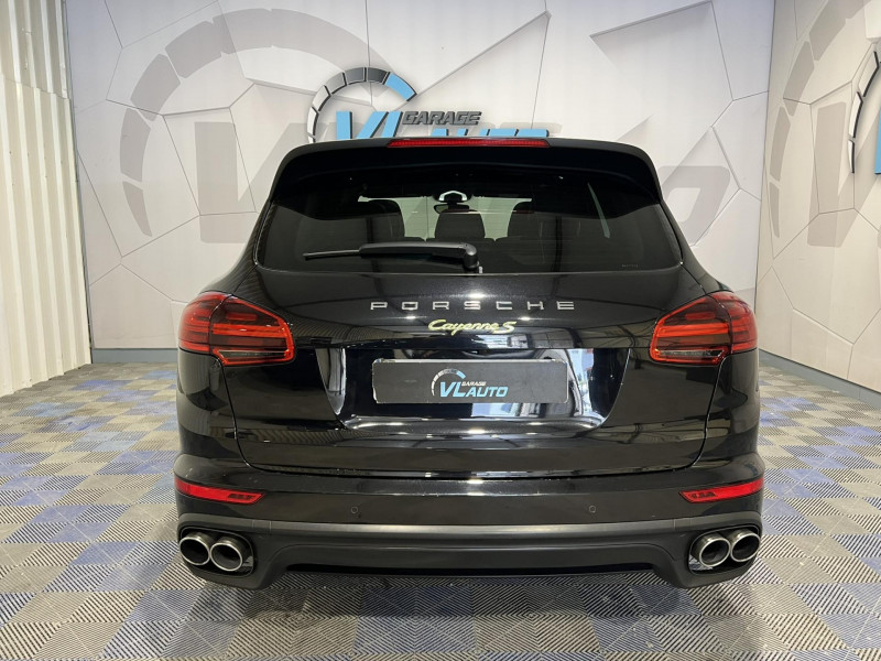 Photo 4 de l'offre de PORSCHE CAYENNE 3.0 V6 416 ch S E-Hybrid Tiptronic BVA à 37990€ chez VL Auto