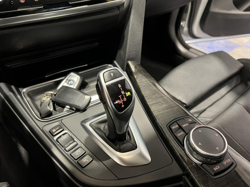 Photo 13 de l'offre de BMW Serie 4 Gran Coupé Gran Coupe 420d xDrive 184 ch F36 Luxury BVA à 19990€ chez VL Auto