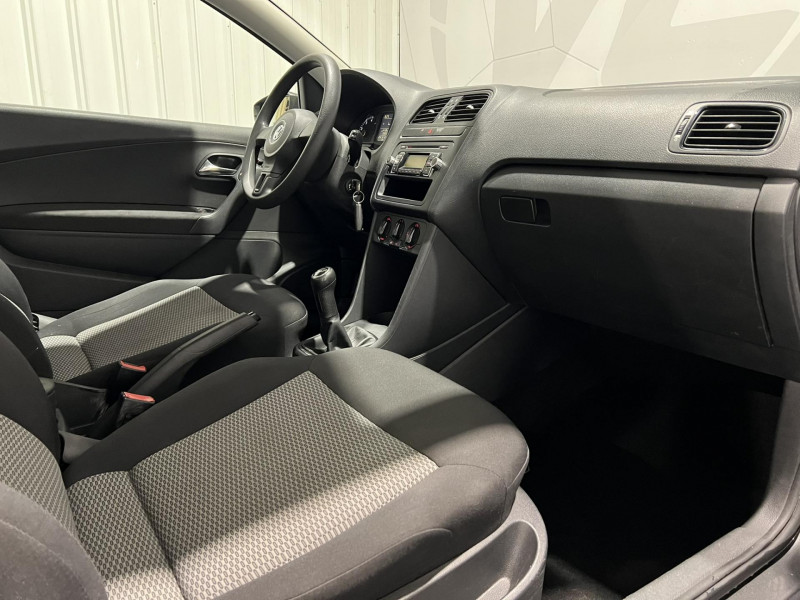 Photo 8 de l'offre de VOLKSWAGEN POLO 1.2 70 Trendline à 6990€ chez VL Auto
