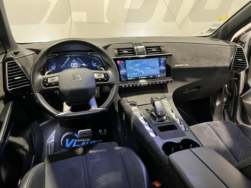 Photo 14 de l'offre de DS DS7 CROSSBACK BlueHDi 180 EAT8 Performance Line à 20990€ chez VL Auto
