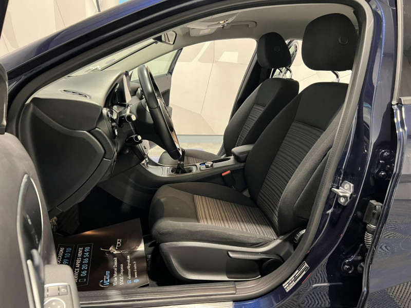 Photo 6 de l'offre de MERCEDES-BENZ CLASSE A 180 Intuition à 13490€ chez VL Auto