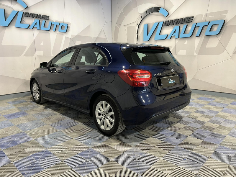Photo 3 de l'offre de MERCEDES-BENZ CLASSE A 180 Intuition à 13490€ chez VL Auto