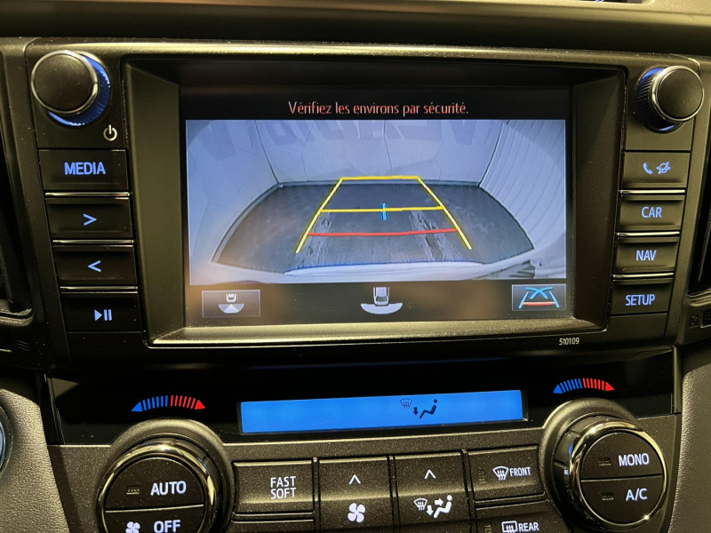 Photo 15 de l'offre de TOYOTA RAV 4 197ch 2WD Style à 19990€ chez VL Auto