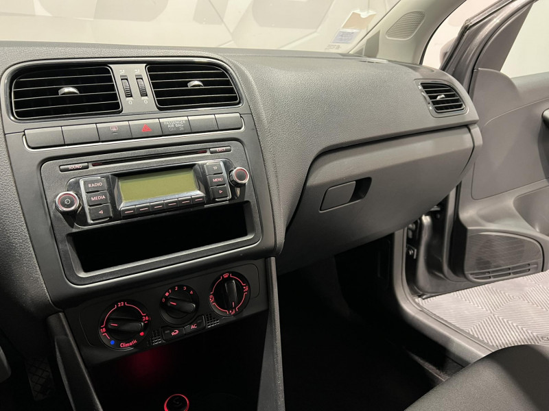 Photo 12 de l'offre de VOLKSWAGEN POLO 1.2 70 Trendline à 6990€ chez VL Auto