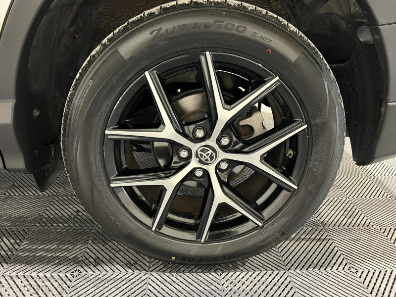 Photo 19 de l'offre de TOYOTA RAV 4 197ch 2WD Style à 19990€ chez VL Auto