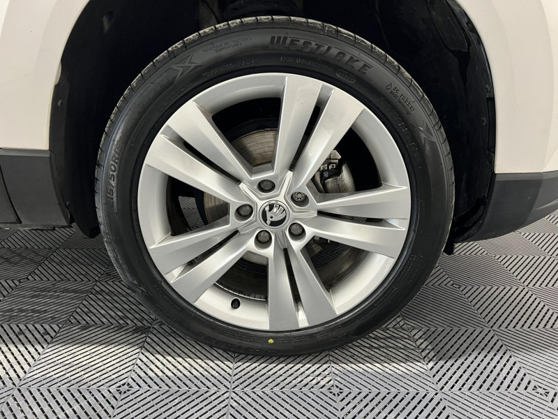 Photo 16 de l'offre de SKODA KAROQ 1.6 TDI 116 ch Business à 13990€ chez VL Auto