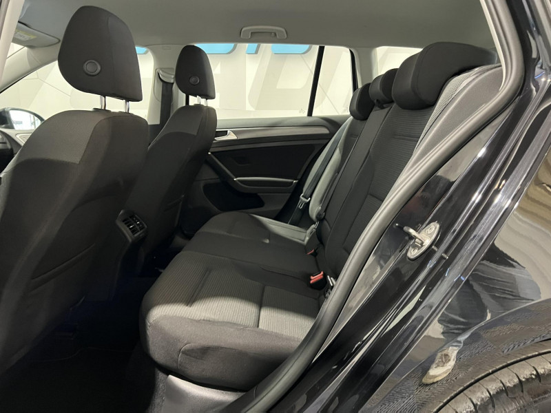 Photo 8 de l'offre de VOLKSWAGEN Golf SW 1.6 TDI 115 BlueMotion Technology DSG7 Confortline Business à 8990€ chez VL Auto