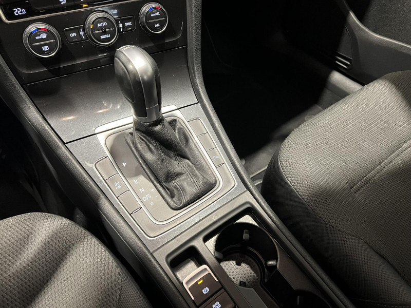 Photo 9 de l'offre de VOLKSWAGEN Golf SW 1.6 TDI 115 BlueMotion Technology DSG7 Confortline Business à 8990€ chez VL Auto