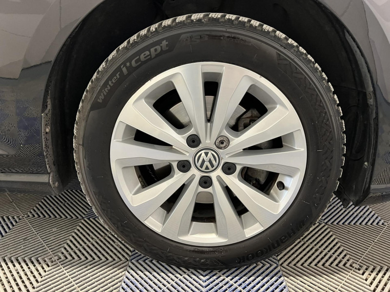 Photo 18 de l'offre de VOLKSWAGEN Golf SW 1.6 TDI 115 BlueMotion Technology DSG7 Confortline Business à 8990€ chez VL Auto