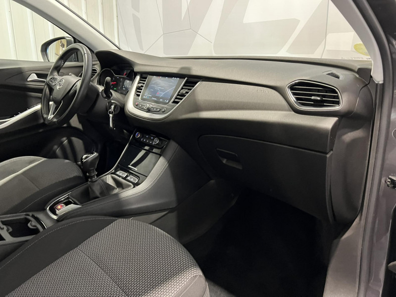 Photo 7 de l'offre de OPEL GRANDLAND X 1.5 Diesel 130 ch Edition à 11990€ chez VL Auto