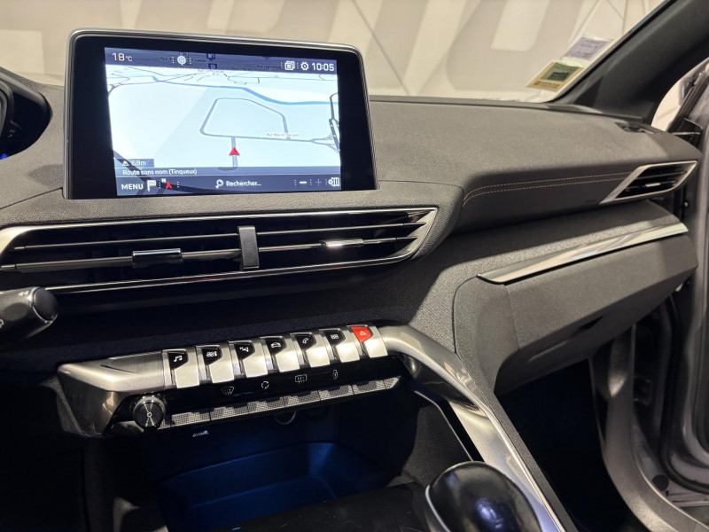 Photo 12 de l'offre de PEUGEOT 5008  BlueHDi 130ch S&S BVM6 GT Line 7 Places à 16490€ chez VL Auto