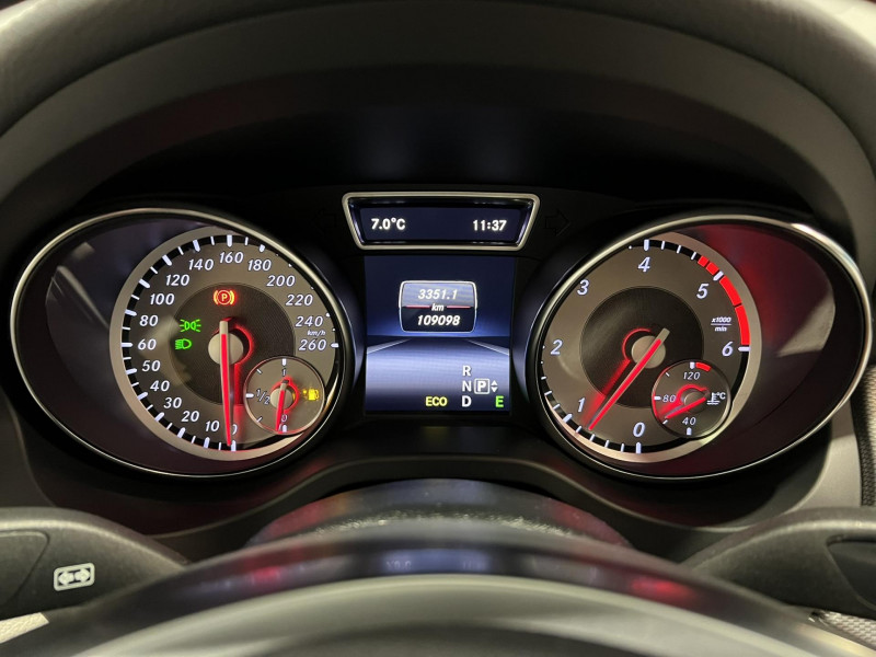 Photo 11 de l'offre de MERCEDES-BENZ CLA  200 CDI Fascination 7-G DCT BVA à 17990€ chez VL Auto