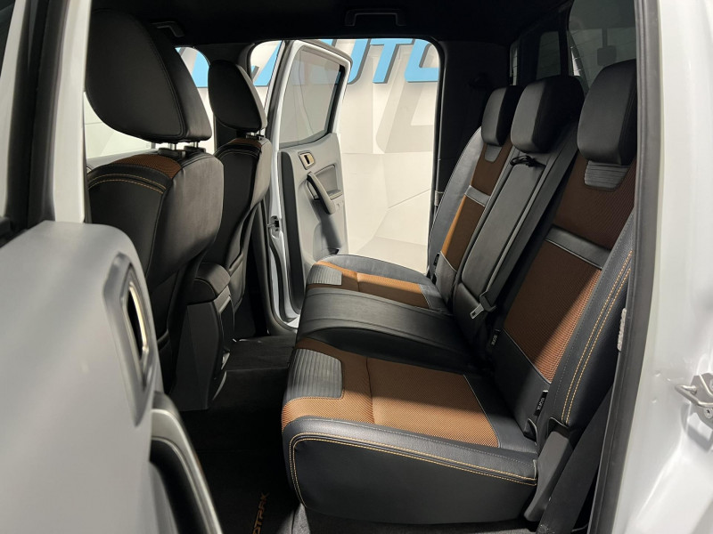 Photo 9 de l'offre de FORD RANGER  Double Cabine 3.2 TDCi 200 4X4 BVA6 WILDTRAK à 31490€ chez VL Auto