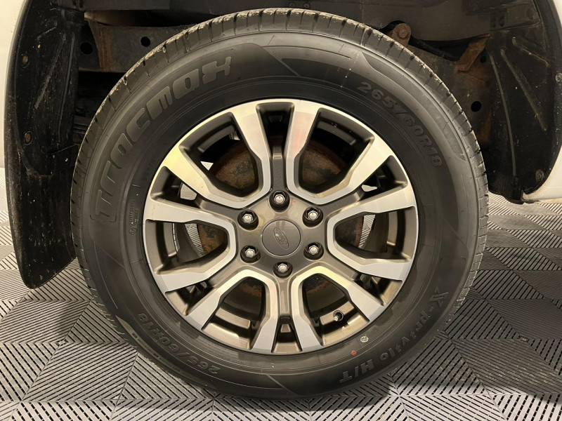 Photo 17 de l'offre de FORD RANGER  Double Cabine 3.2 TDCi 200 4X4 BVA6 WILDTRAK à 31490€ chez VL Auto